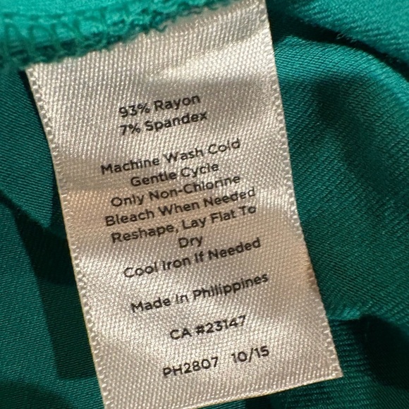 Talbots Teal back key hole button closure Women's Top 1X - Picture 5 of 9